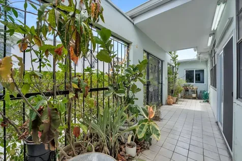 725 NW 24th Court Miami FL 33125