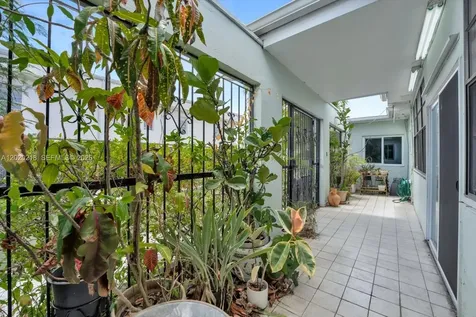 725 NW 24th Court Miami FL 33125