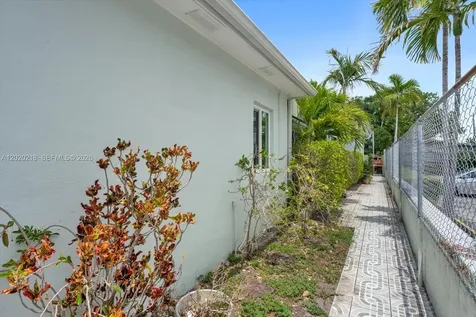 725 NW 24th Court Miami FL 33125