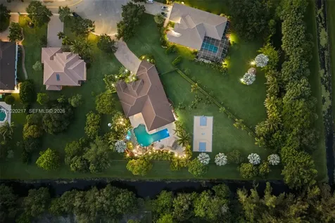 10018 Laurel Road Davie FL 33328