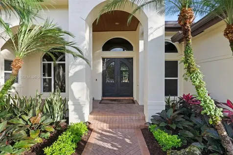 10018 Laurel Road Davie FL 33328