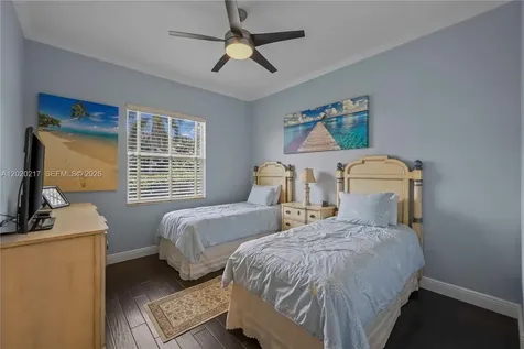 10018 Laurel Road Davie FL 33328