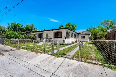 221 NW 32nd Street Miami FL 33127