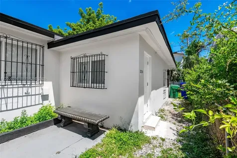 221 NW 32nd Street Miami FL 33127