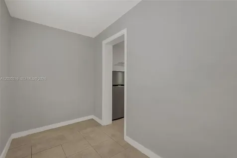 221 NW 32nd Street Miami FL 33127