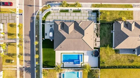 13305 SW 190th Terrace Miami FL 33177