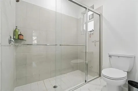 13305 SW 190th Terrace Miami FL 33177
