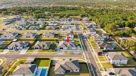 13305 SW 190th Terrace Miami FL 33177