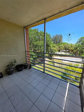 4374 NW 9th Avenue Deerfield Beach FL 33064