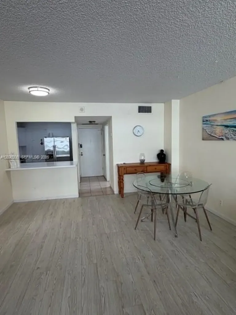 3725 S Ocean Drive Hollywood FL 33019