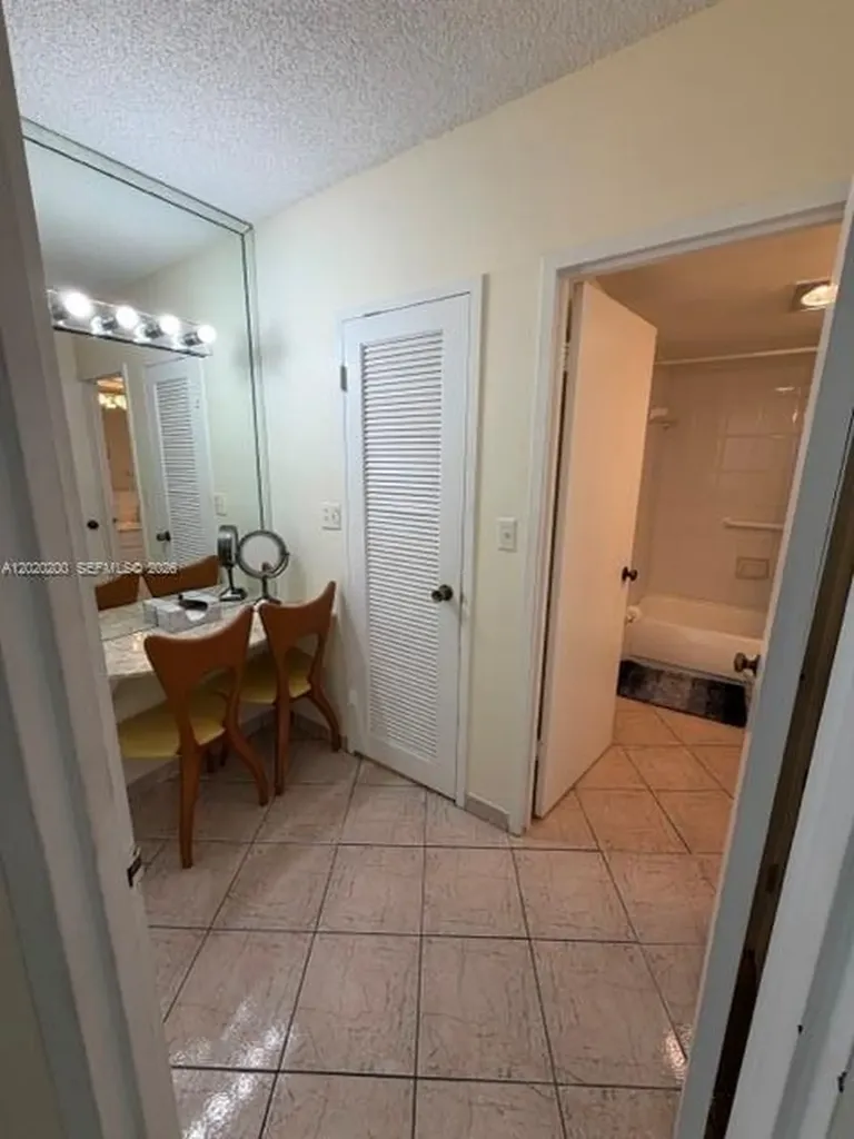 3725 S Ocean Drive Hollywood FL 33019