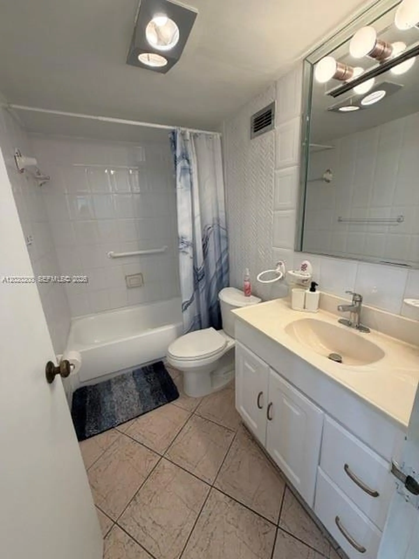 3725 S Ocean Drive Hollywood FL 33019