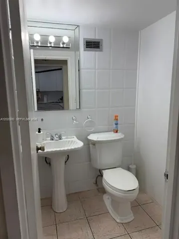 3725 S Ocean Drive Hollywood FL 33019