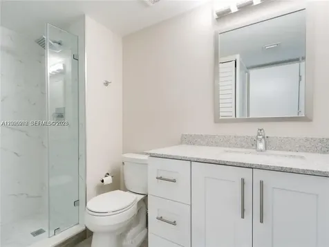436 Lakeview Drive Weston FL 33326