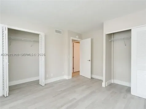 436 Lakeview Drive Weston FL 33326