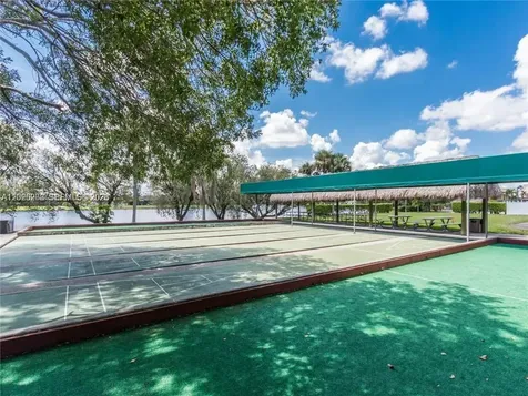 436 Lakeview Drive Weston FL 33326