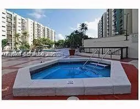 16909 N Bay Road Sunny Isles Beach FL 33160