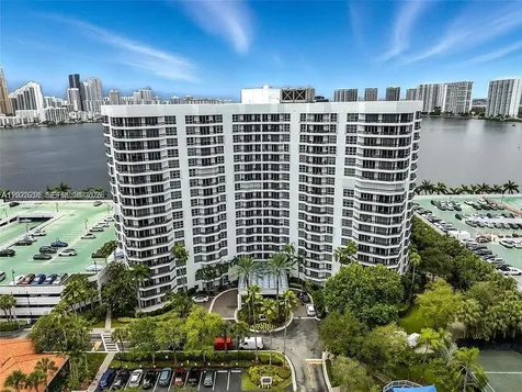3600 Mystic Pointe Drive Aventura FL 33180