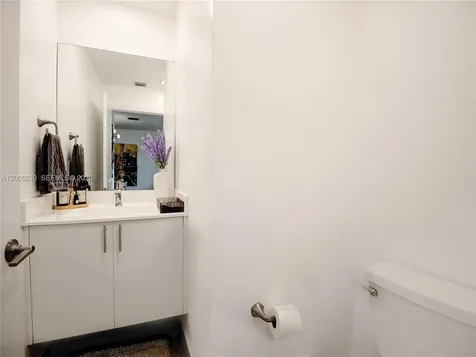 4534 NW 83rd Avenue Doral FL 33166