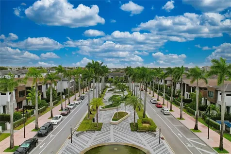 4534 NW 83rd Avenue Doral FL 33166