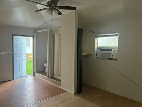 740 NW 31st Street Miami FL 33127