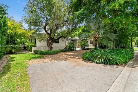 112 E 1st Court Miami Beach FL 33139