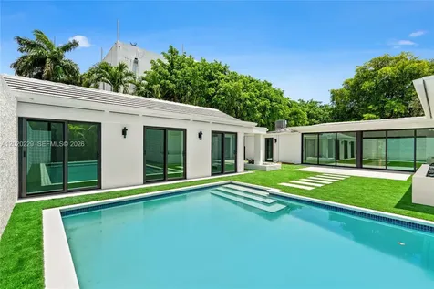 112 E 1st Court Miami Beach FL 33139