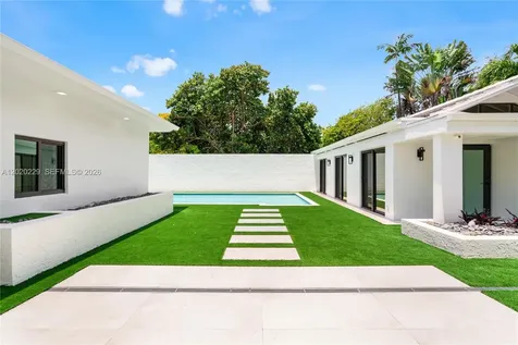 112 E 1st Court Miami Beach FL 33139