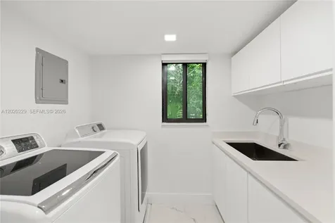 112 E 1st Court Miami Beach FL 33139