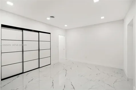 112 E 1st Court Miami Beach FL 33139
