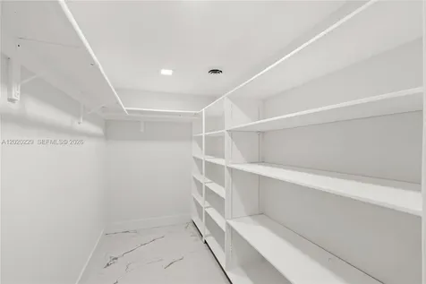 112 E 1st Court Miami Beach FL 33139