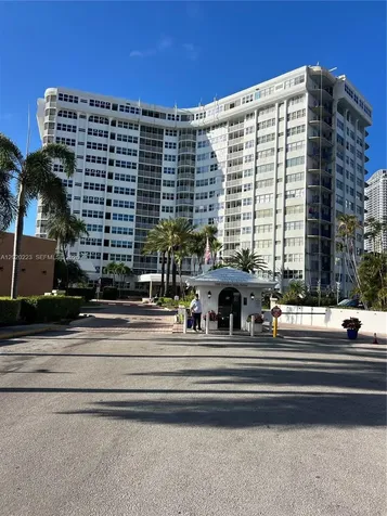 Hallandale Beach FL 33009