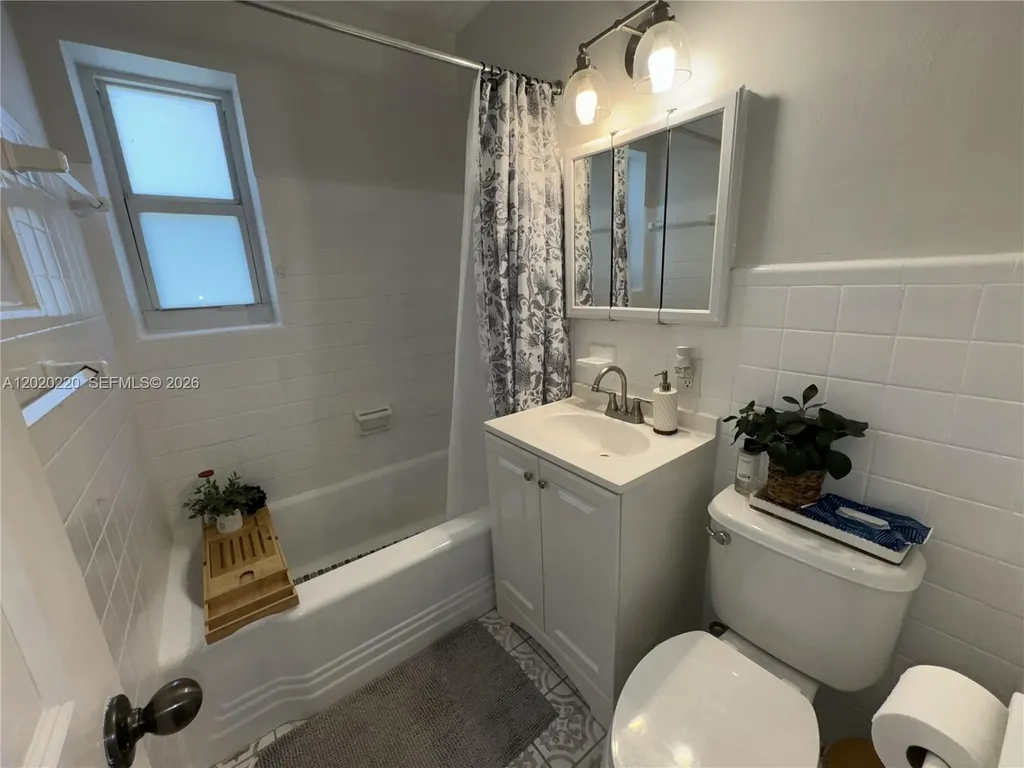 2726 Taylor Street Hollywood FL 33020