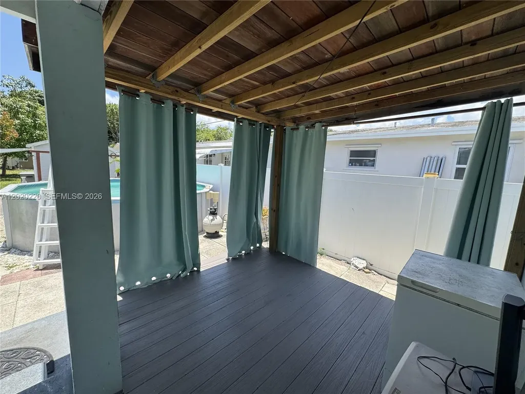2726 Taylor Street Hollywood FL 33020