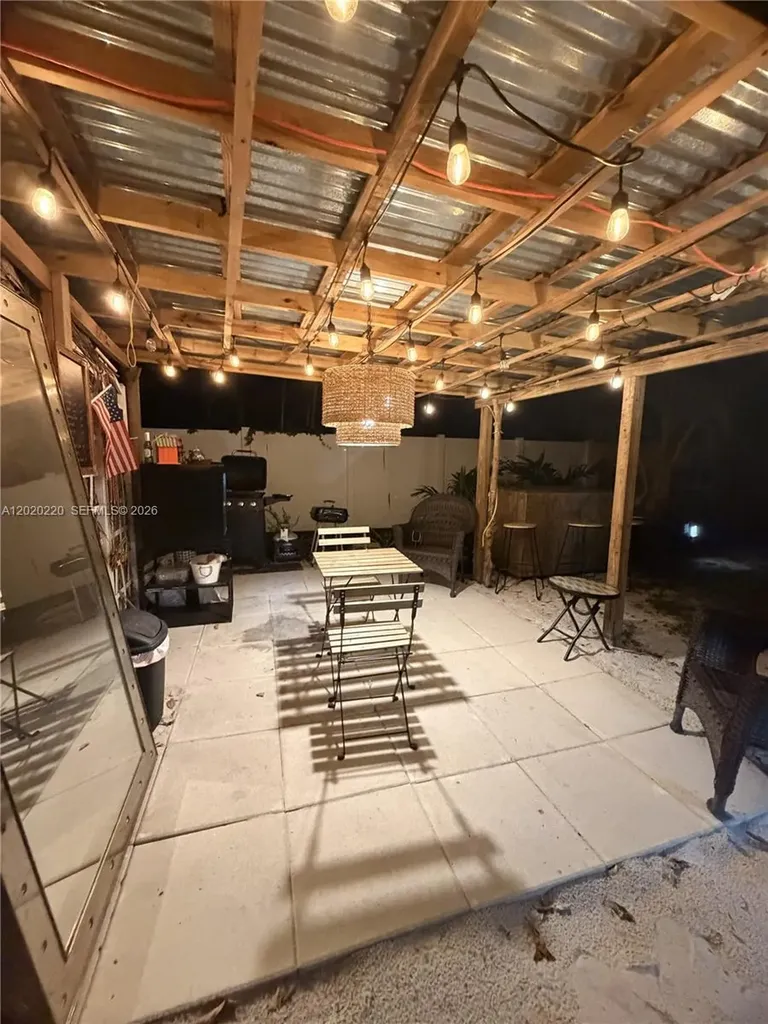 2726 Taylor Street Hollywood FL 33020