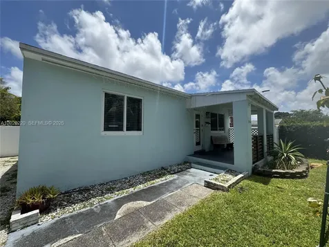 2726 Taylor Street Hollywood FL 33020