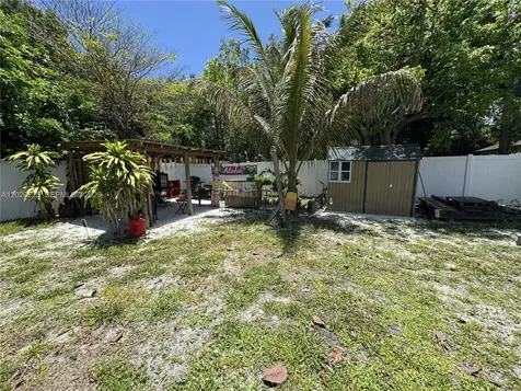 2726 Taylor Street Hollywood FL 33020