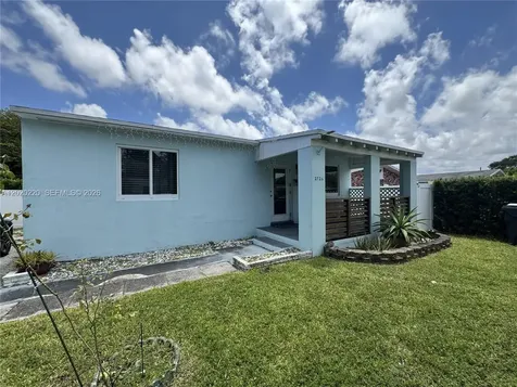 2726 Taylor Street Hollywood FL 33020