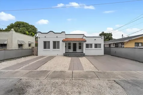 1733 NW 16th Street Miami FL 33125