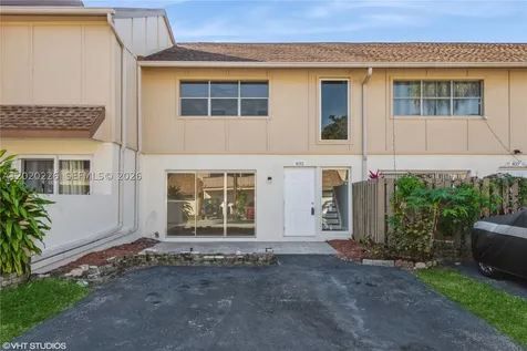 835 NW 81st Terrace Plantation FL 33324