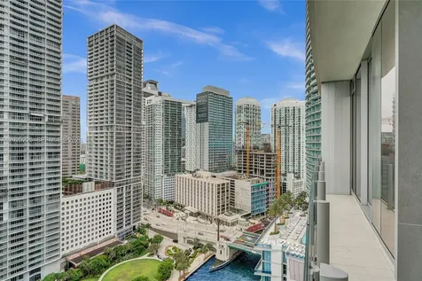 300 Biscayne Boulevard Way Miami FL 33131