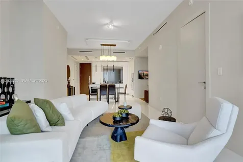 300 Biscayne Boulevard Way Miami FL 33131