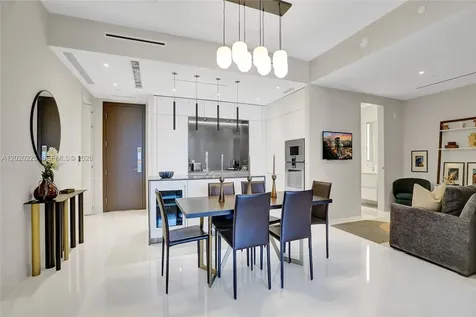 300 Biscayne Boulevard Way Miami FL 33131