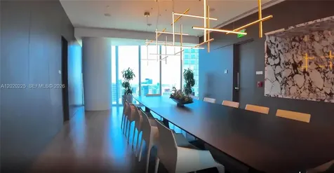 300 Biscayne Boulevard Way Miami FL 33131