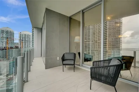 300 Biscayne Boulevard Way Miami FL 33131