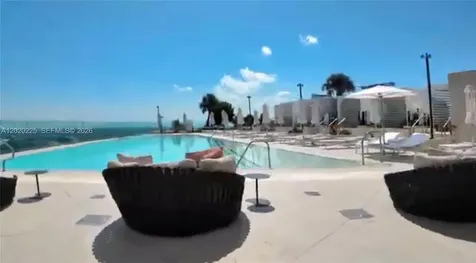 300 Biscayne Boulevard Way Miami FL 33131