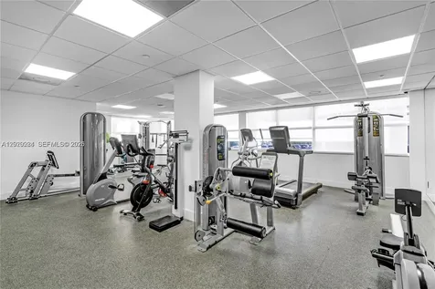 1420 Brickell Bay Drive Miami FL 33131