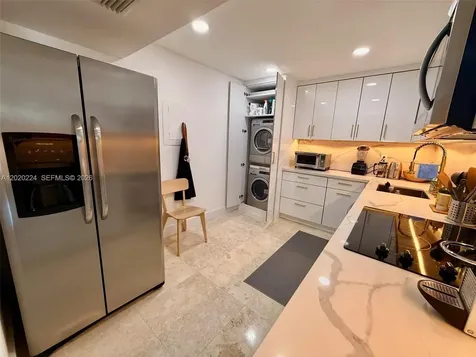 1420 Brickell Bay Drive Miami FL 33131