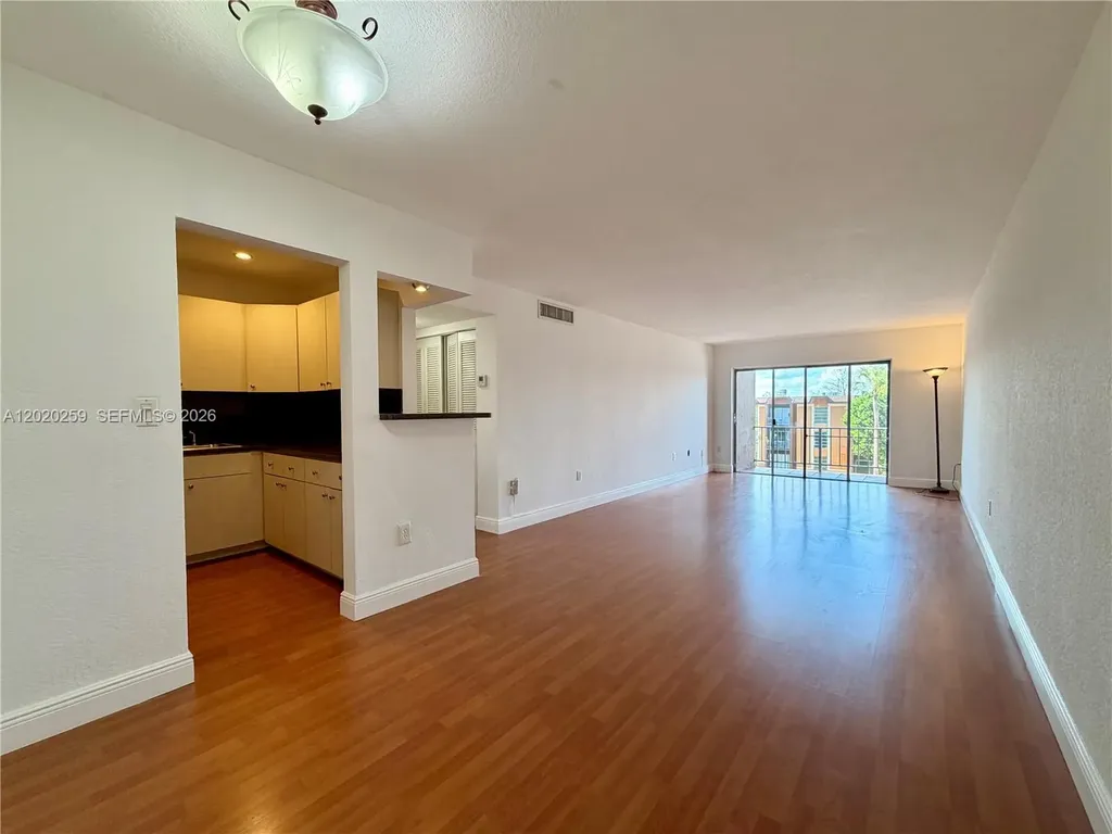 9429 SW 76th Street Miami FL 33173