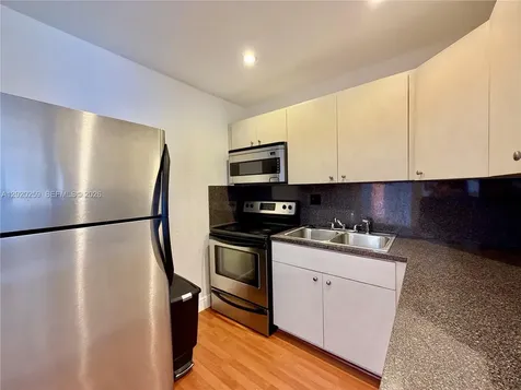 9429 SW 76th Street Miami FL 33173